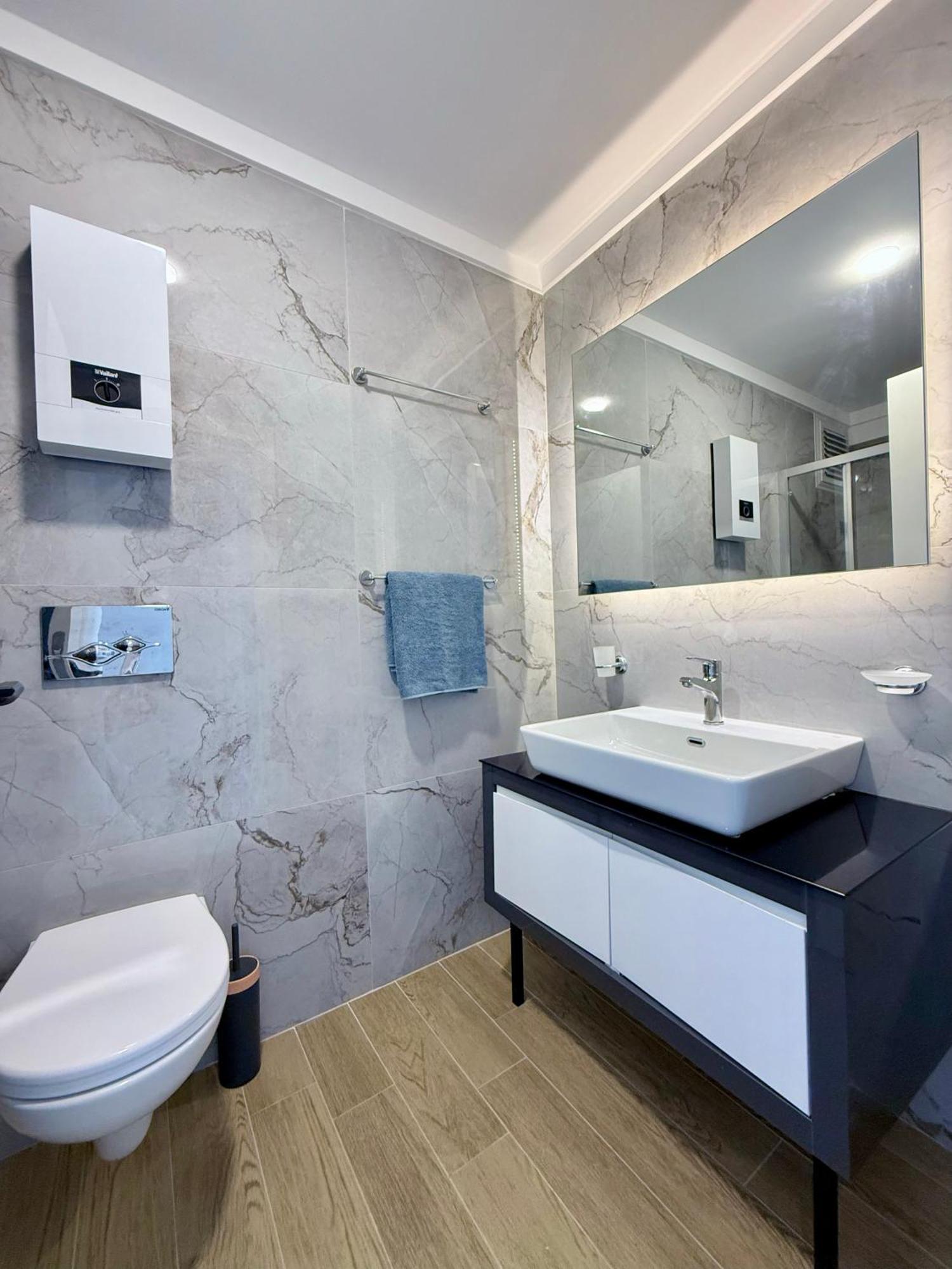 Sa Apartments! 150m To The Cleopatra Apartment