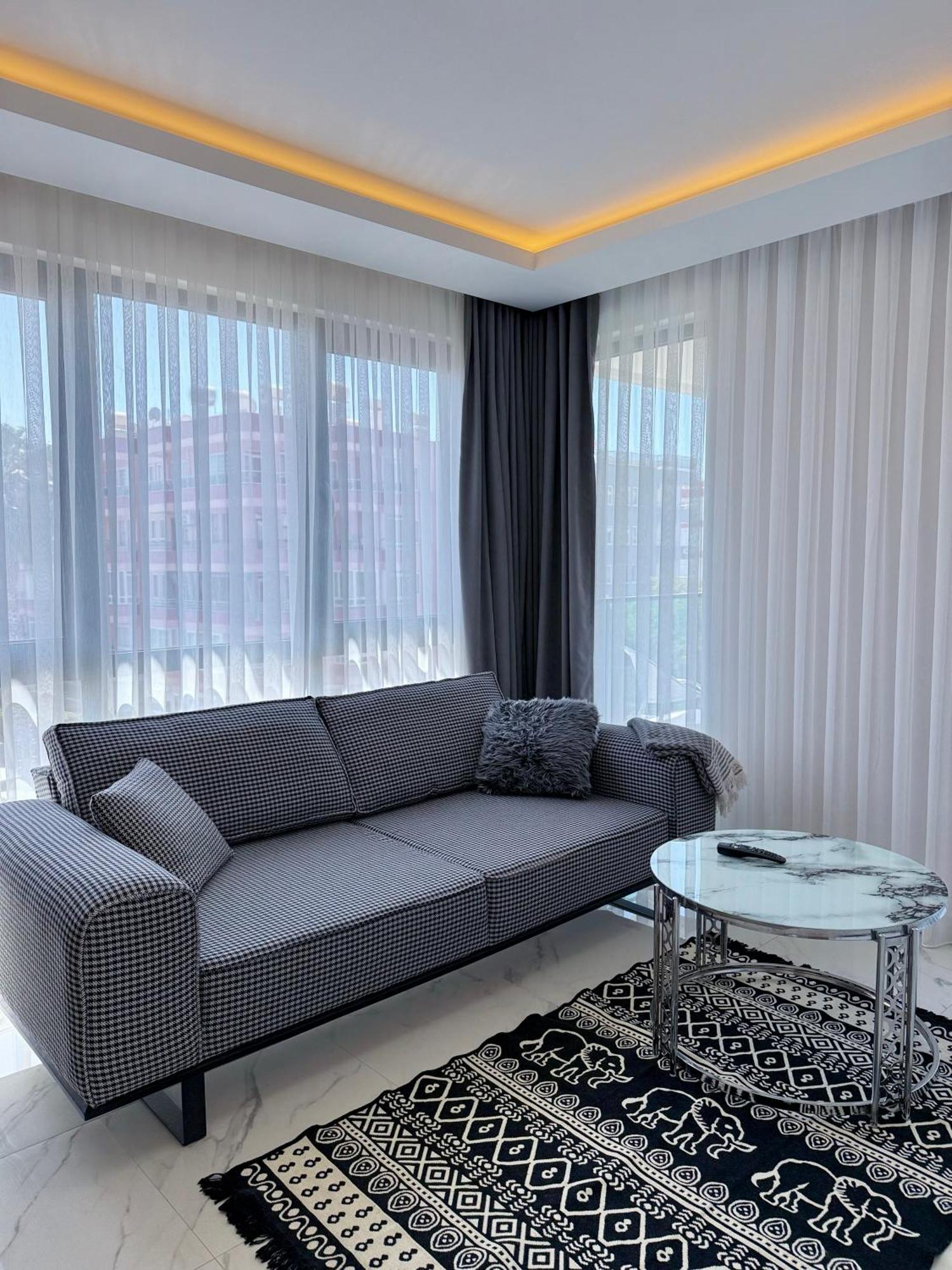 Apartment Sa Apartments! 150m To The Cleopatra